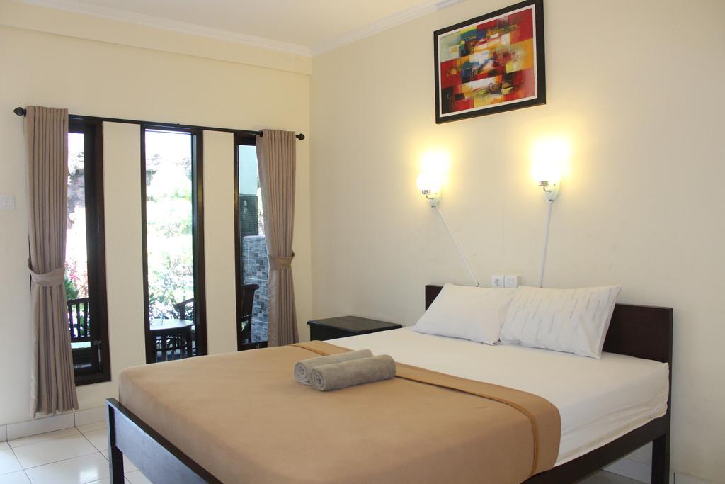Jenny Bunker Homestay Kuta  Ngoại thất bức ảnh